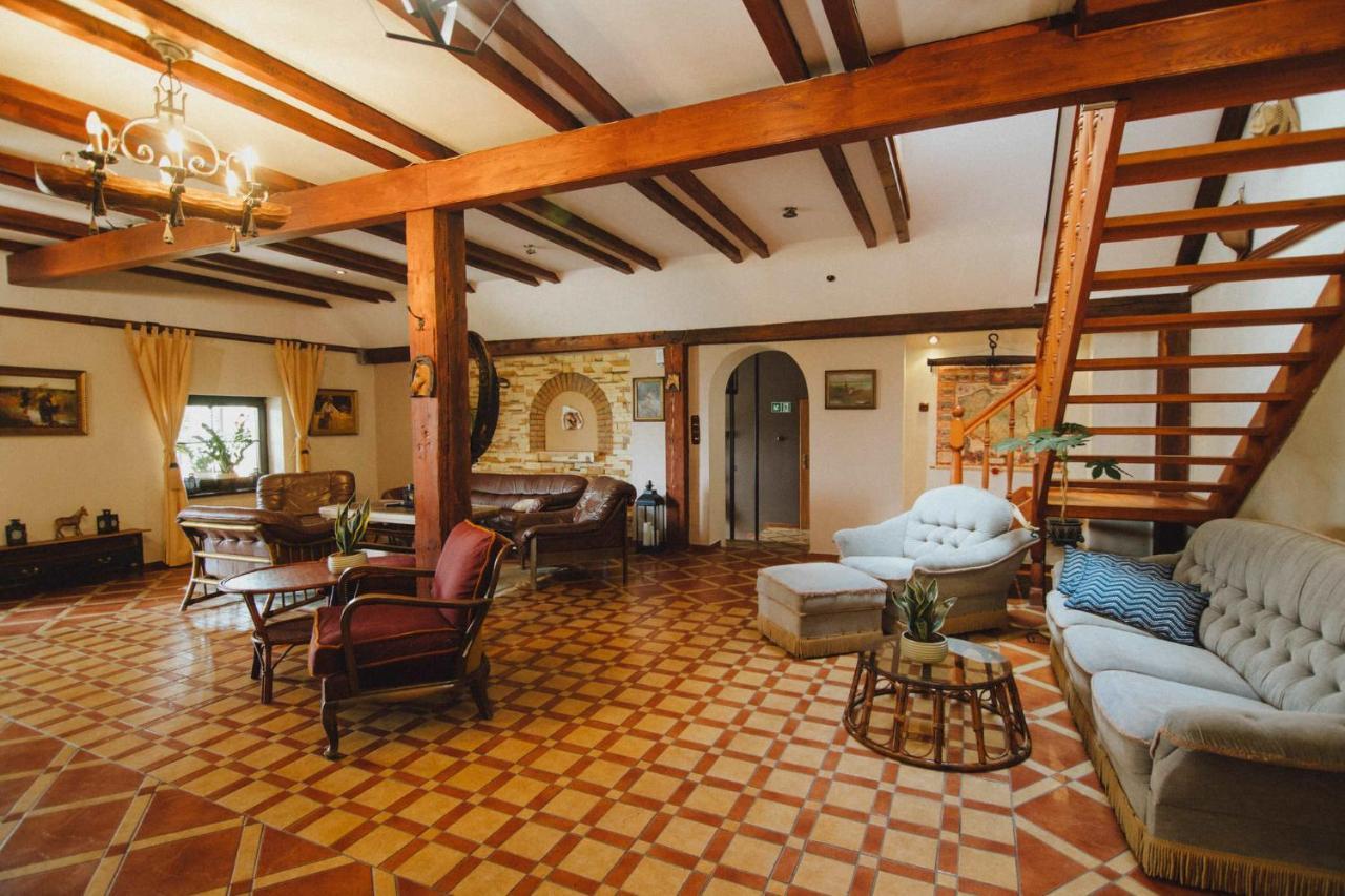 Podkowa Modliszow Villa Ngoại thất bức ảnh