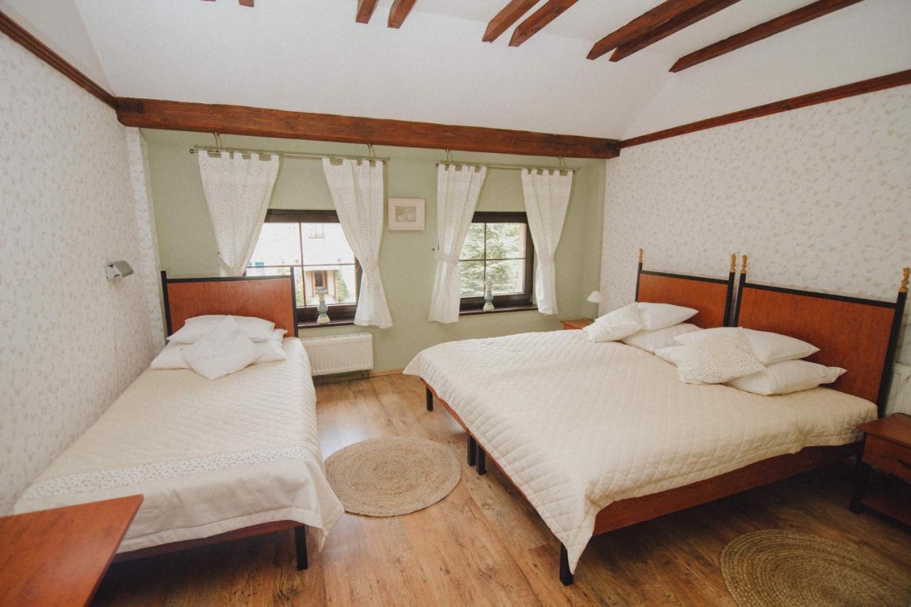 Podkowa Modliszow Villa Ngoại thất bức ảnh
