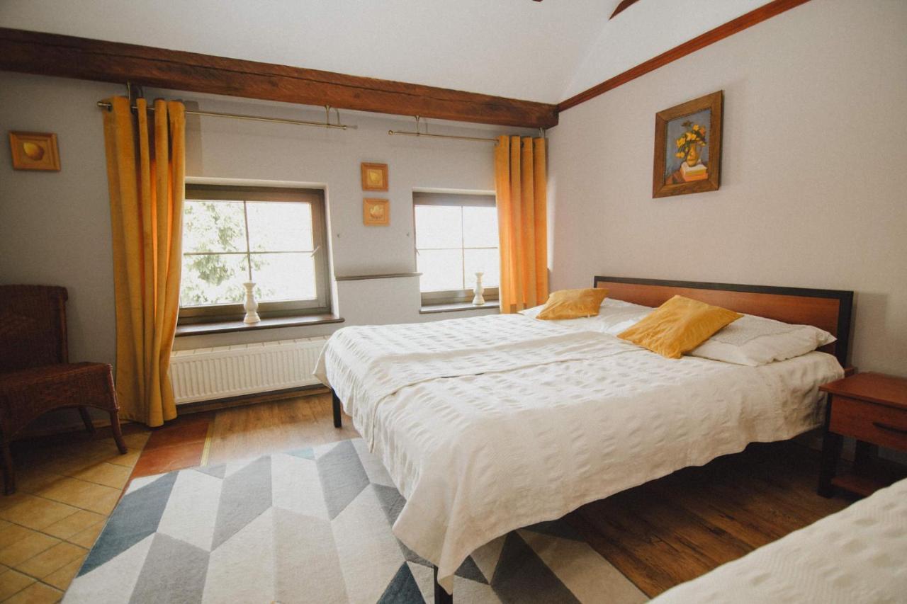 Podkowa Modliszow Villa Ngoại thất bức ảnh