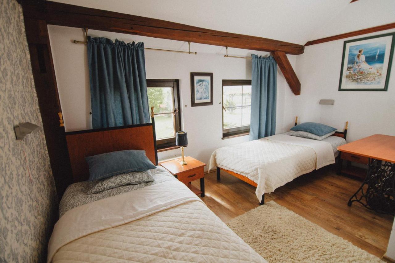 Podkowa Modliszow Villa Ngoại thất bức ảnh